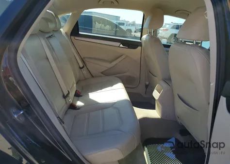 2015 Volkswagen Passat S из США, поврежденный, VIN 1VWAT7A36FC104932